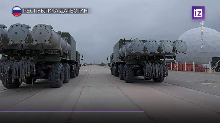 В Каспийске состоялась совместная тренировка парадных расчетов