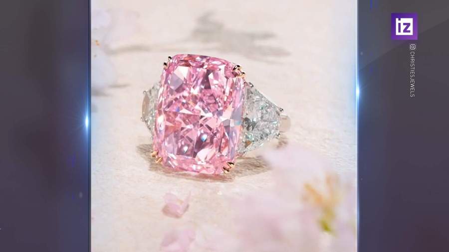 Розовый бриллиант в 15,81 карата «Сакура» продали на аукционе