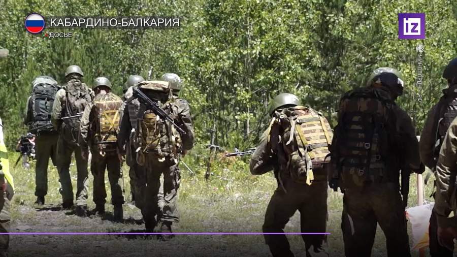 В Приэльбрусье стартовали соревнования военных альпинистов