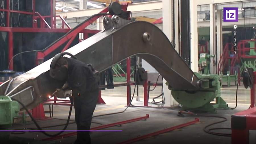 Британская JCB намерена заключить специнвестконтракты в РФ