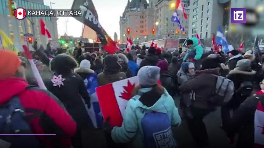 В Оттаве ввели режим ЧП из-за протестов дальнобойщиков