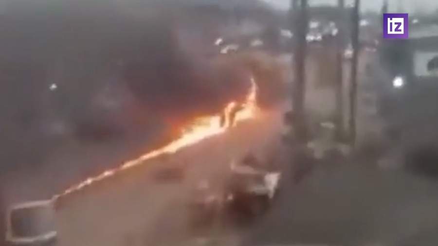 В Нигерии водитель спас больше сотни человек, отогнав горящий бензовоз