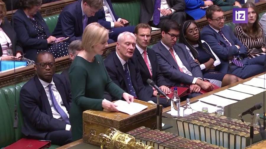 Британцы обеспокоены пропажей премьера Лиз Трасс