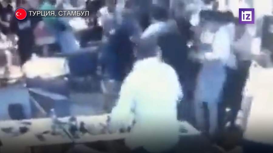 При перестрелке в Стамбуле пострадало шесть человек