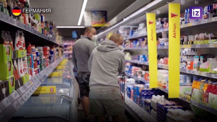 Сеть немецких супермаркетов сократит рабочие часы из-за энергокризиса