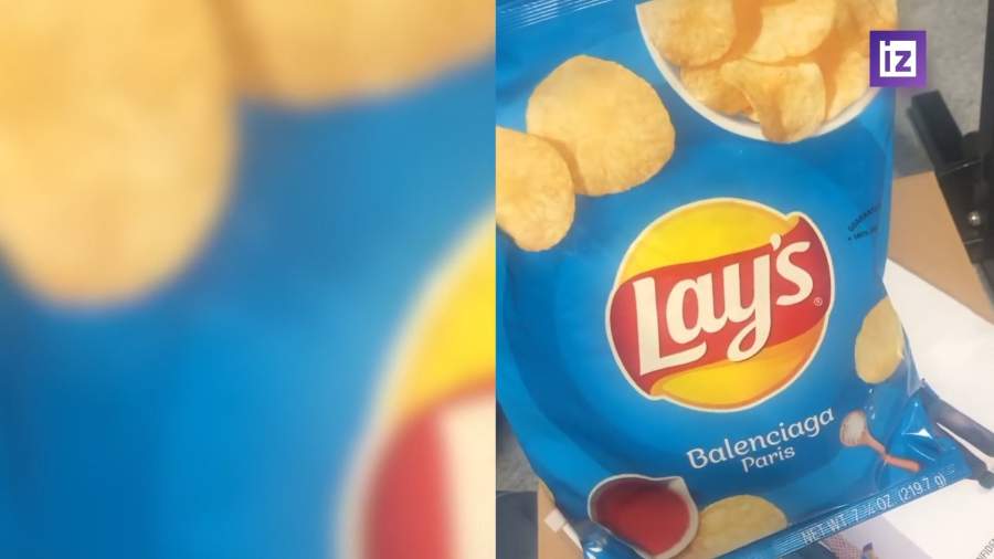 Balenciaga выпустила сумку, похожую на пакет с чипсами