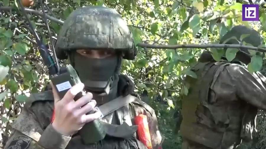 Минобороны показало работу подразделений войск связи в зоне СВО | Видео ...