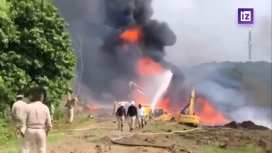 В результате взрыва на газопроводе в Мексике пострадали одиннадцать человек