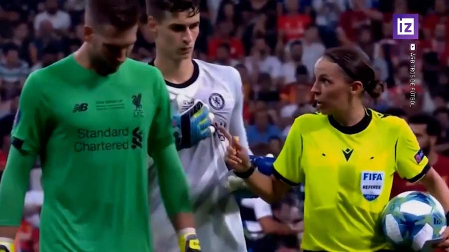 Арбитром матча впервые в истории чемпионата мира по футболу станет женщина