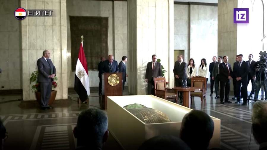 США вернули Египту крышку древнего саркофага