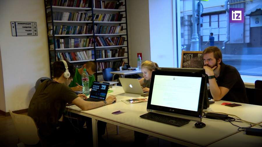 Книжные сервисы и издательства РФ начали активно внедрять технологии ИИ