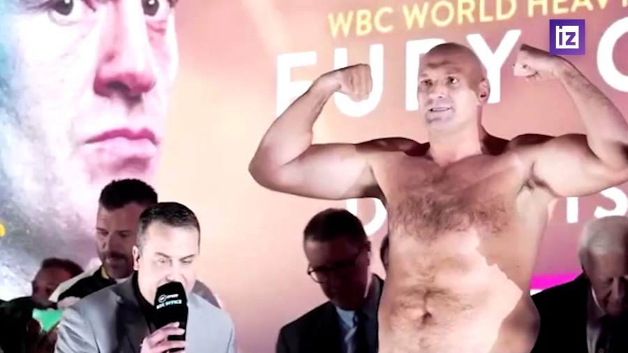 Тайсон Фьюри намерен участвовать в трех боях в 2023 году