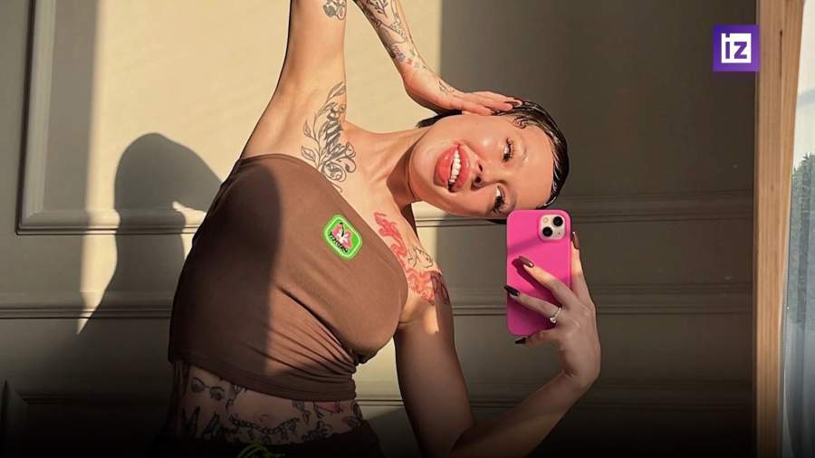 ФНС приостановила все операции по счетам певицы Инстасамки