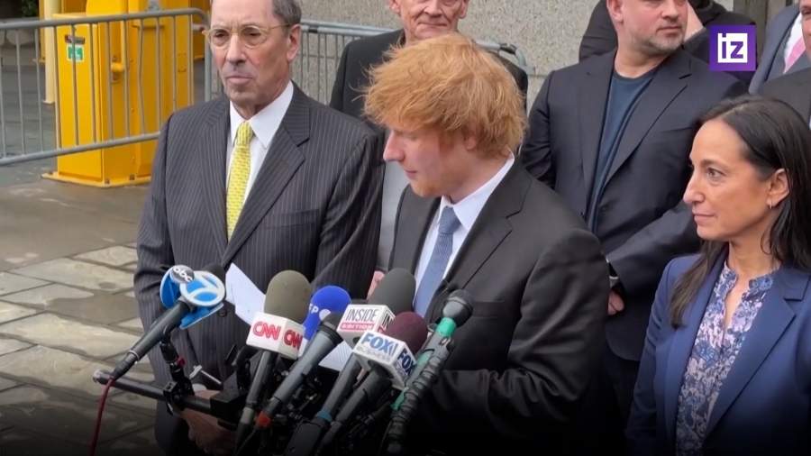 Альбом поп-звезды Эда Ширана возглавил британские чарты