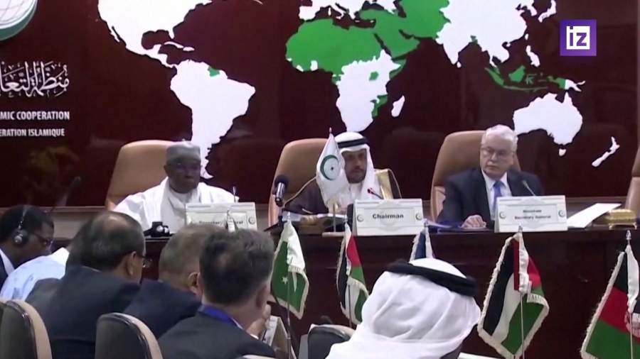 Более 50 мусульманских стран потребовали предотвратить осквернение Корана