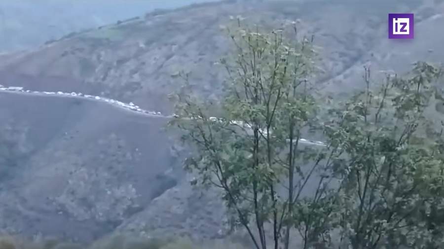 Тысячи людей покидают Нагорный Карабах