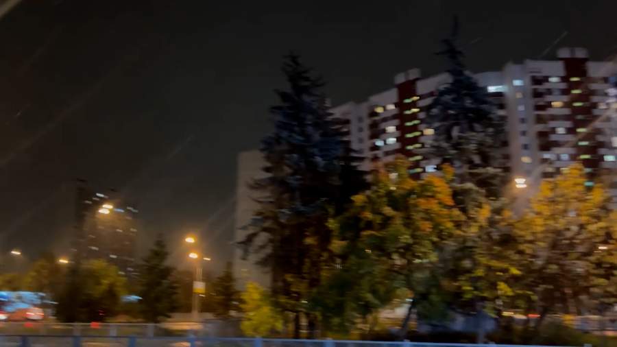 Первый снег наблюдали жители столицы