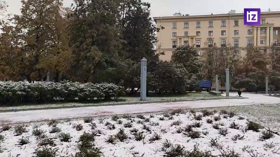 Снег лежит уже на 80% территории России