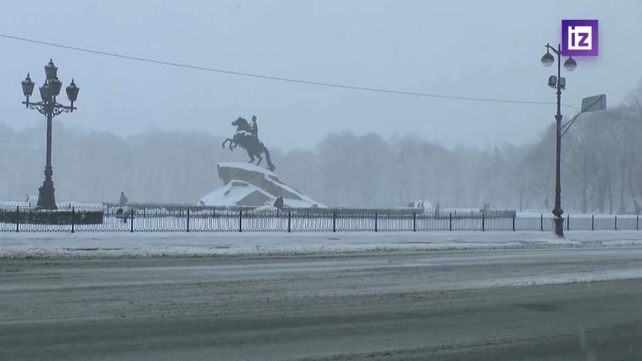 В Питере дороги превратились в каток