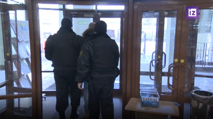 В России охранников в школах обяжут иметь оружие