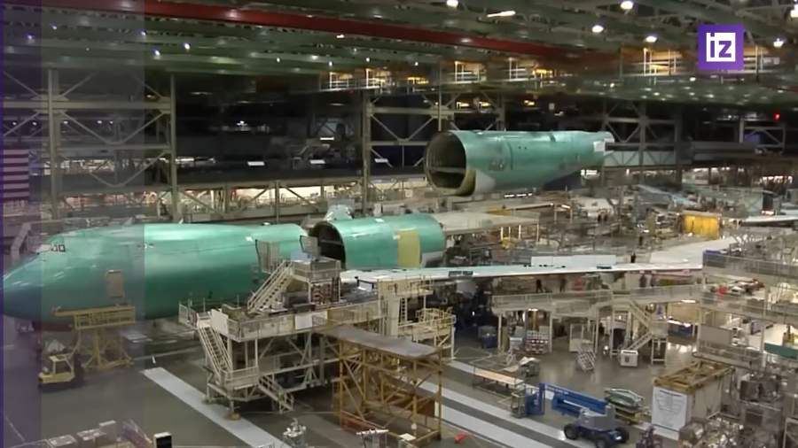 Трамп выразил недовольство задержкой в производстве новых президентских бортов