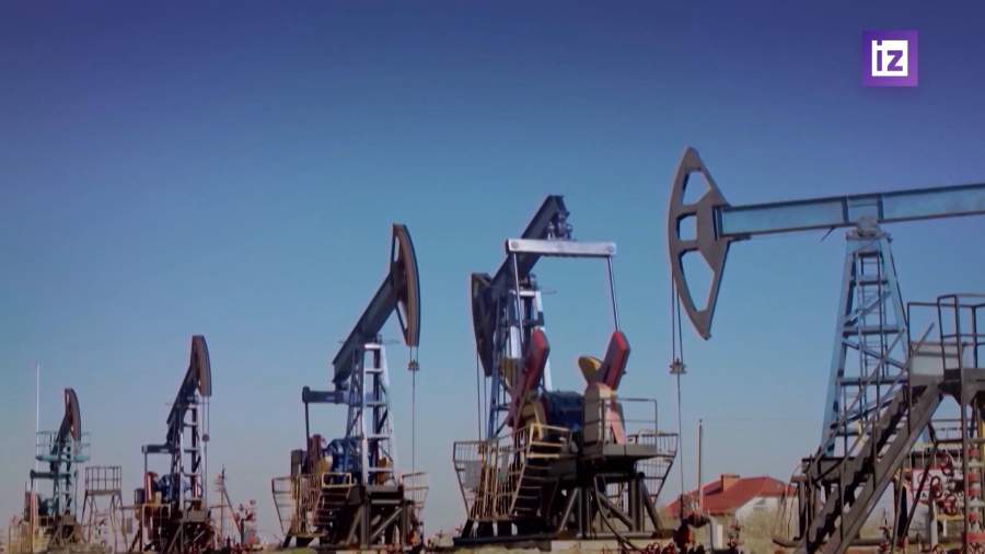 Цены на нефть снижаются в ходе торгов