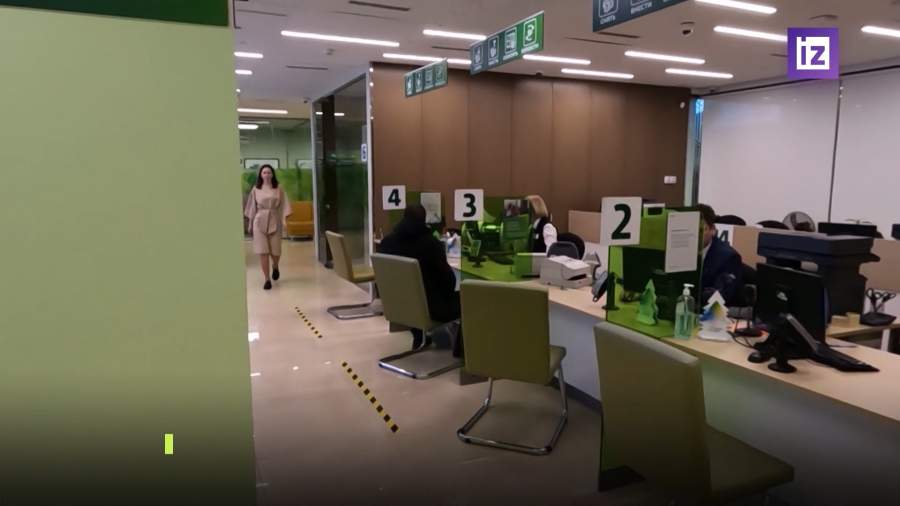 Число банков с участием иностранцев в России упало до минимума