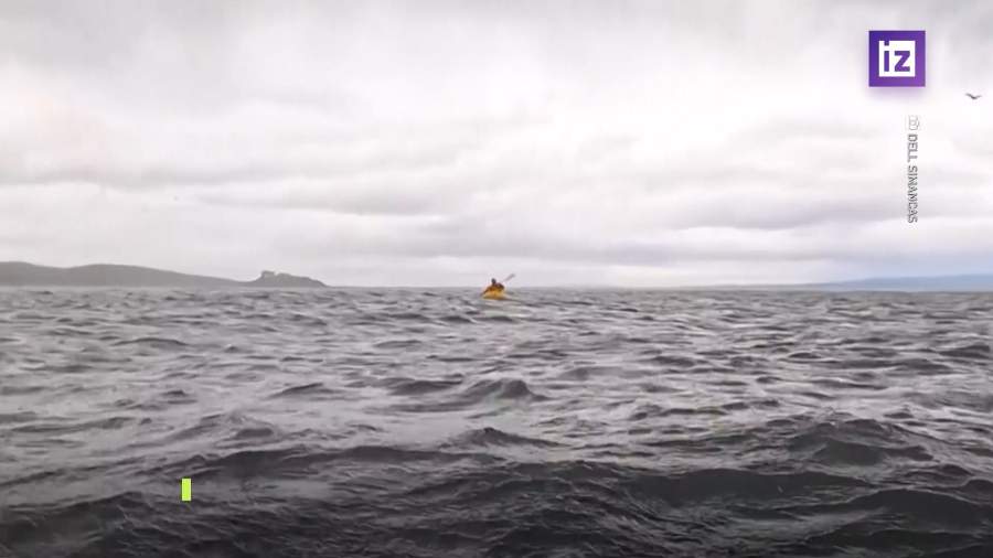 Кит на несколько секунд проглотил человека на каяке в Магеллановом проливе