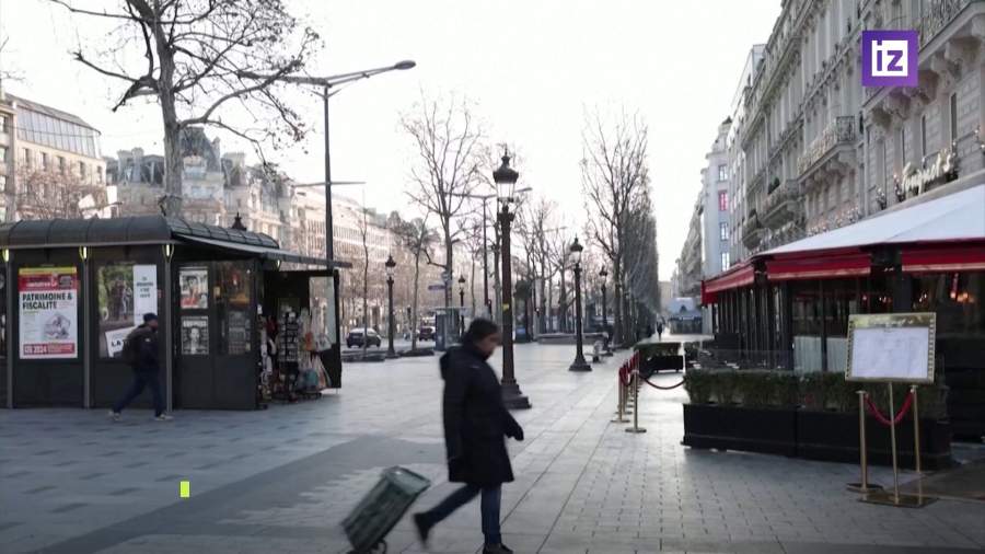 Журналистам «Известий» отказали в визах во Францию