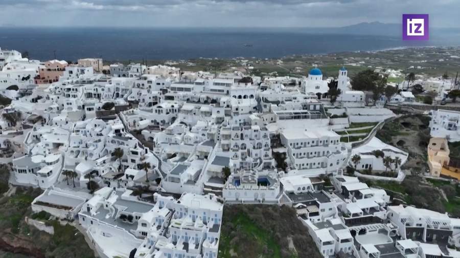 Греческие ученые зафиксировали почти 12 тыс. землетрясений в районе Санторини