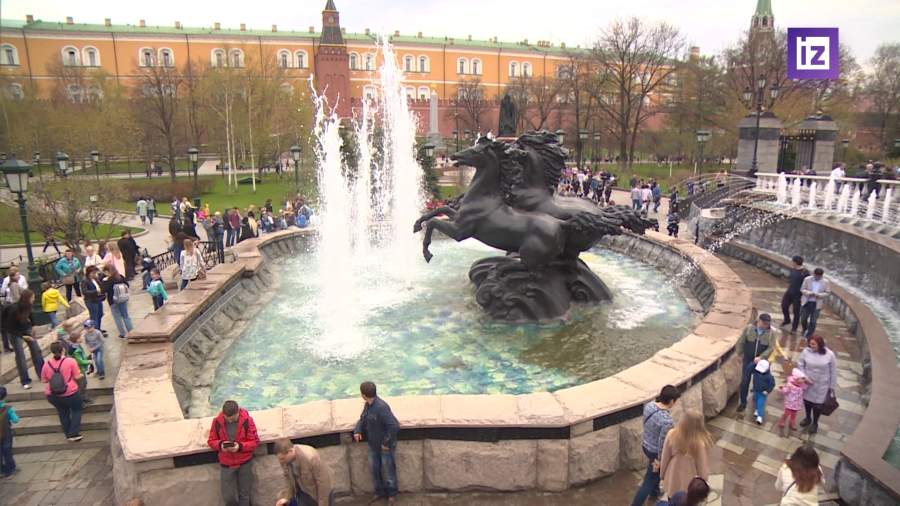 В мае у россиян будет восемь выходных из-за переносов праздников