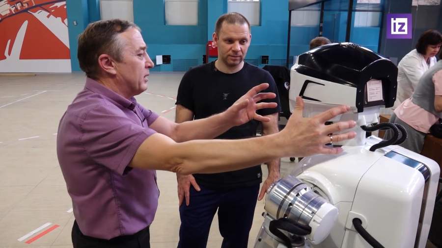 Космонавт «Роскосмоса» поучаствовал в управлении антропоморфным роботом Марфа