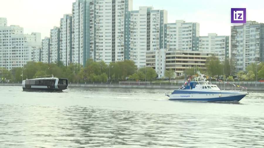 В Москве парадом судов открылся летний сезон речной навигации