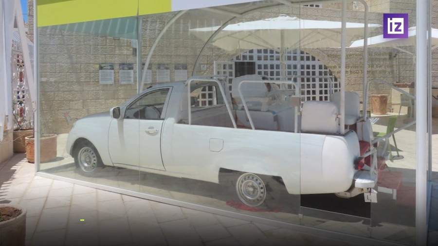 Машину папы Франциска оборудуют в передвижной медпункт