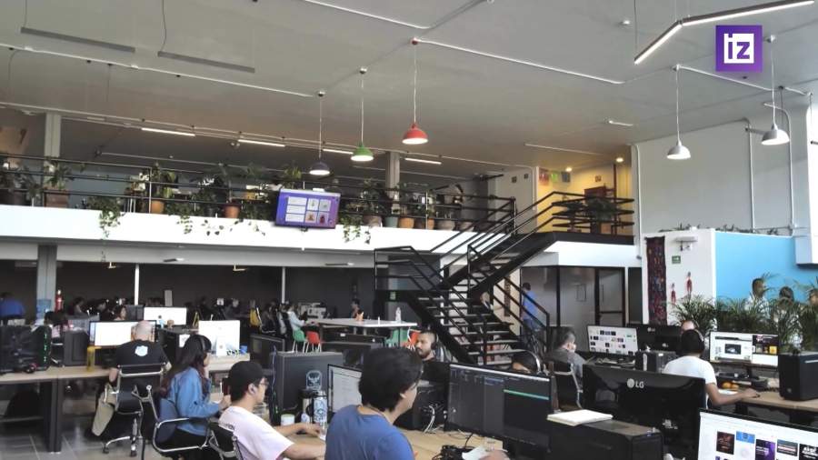 В РФ к концу 2025 года вырастут средние зарплаты