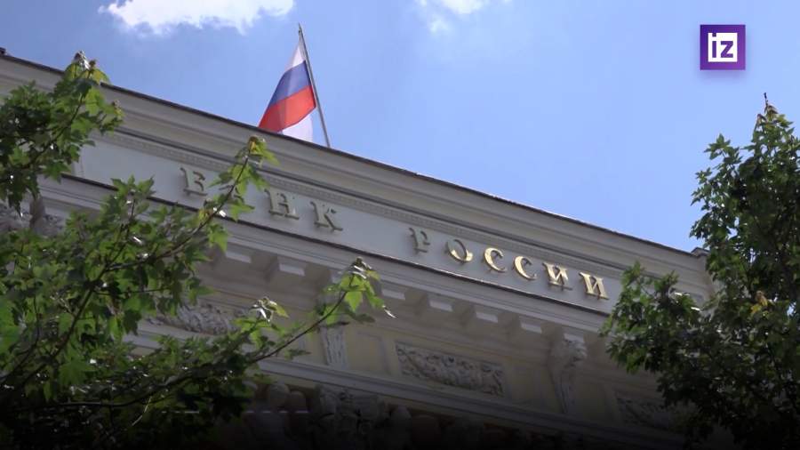 Инвестиции в доллар и евро сократились вдвое