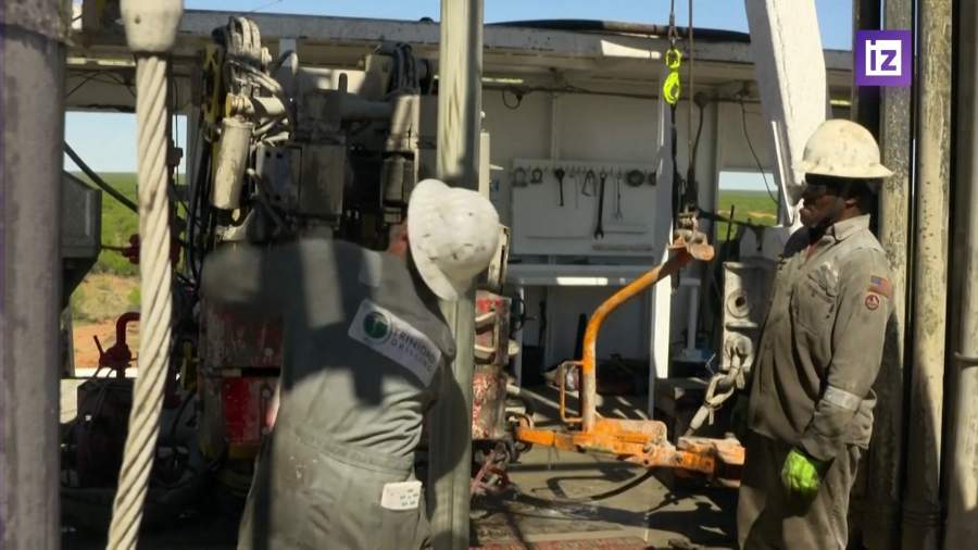 Цены на эталонные сорта нефти растут в ходе торгов