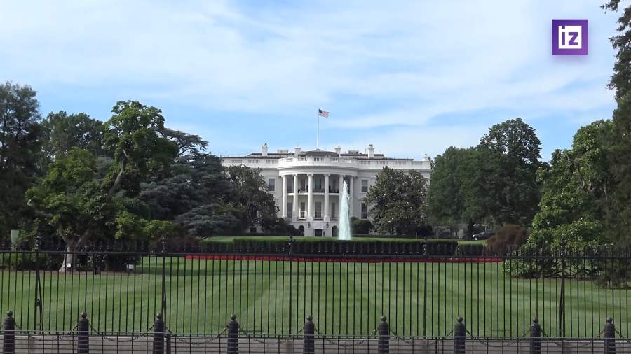 Политика Белого дома ставит под угрозу обучение более 112 тыс. человек