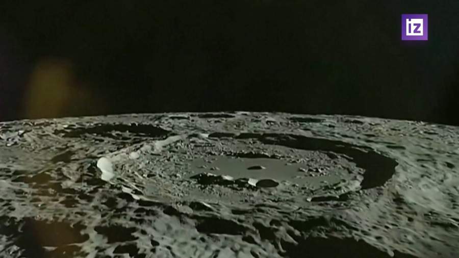 Луна медленно отдаляется от Земли