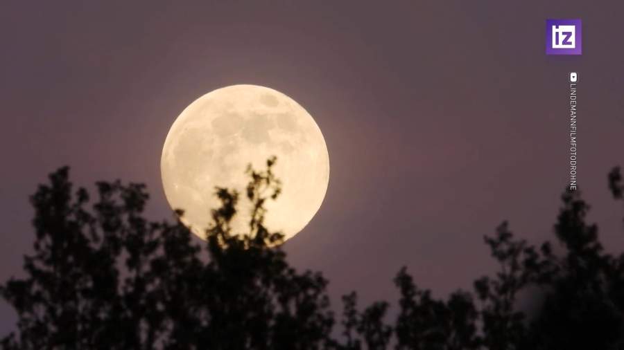 В ночь на 7 октября в столице можно будет наблюдать суперлуние