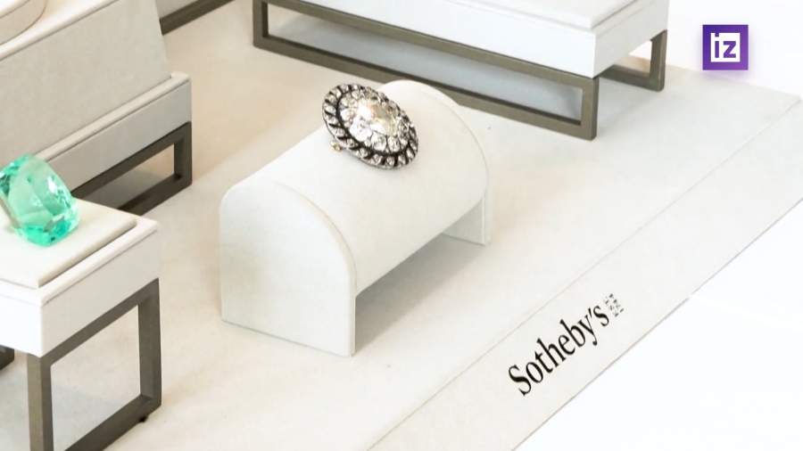 Брошь Наполеона продали на аукционе Sotheby's