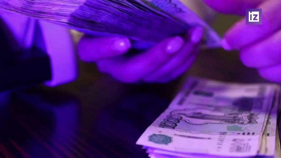 По данным ЦБ, объем наличных в обращении вырос в пять раз