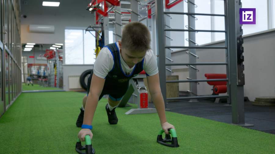 Восьмилетний иркутянин установил мировой рекорд по жиму лежа