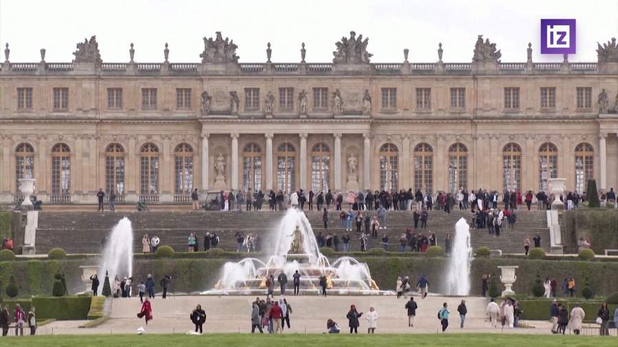 Версальский дворец вслед за Лувром поднимет цены билетов для туристов не из Европы