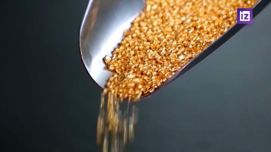 Китай до рекорда нарастил импорт золота из России