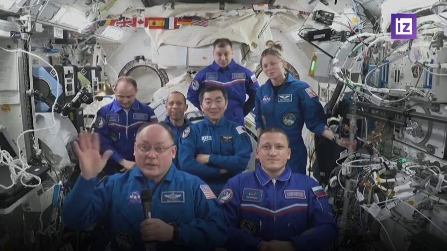NASA провело торжественную смену командования на борту МКС