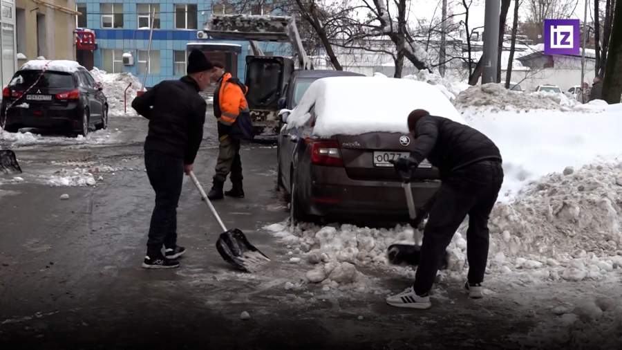 Потепление привело к массовому сходу снега в столичном регионе