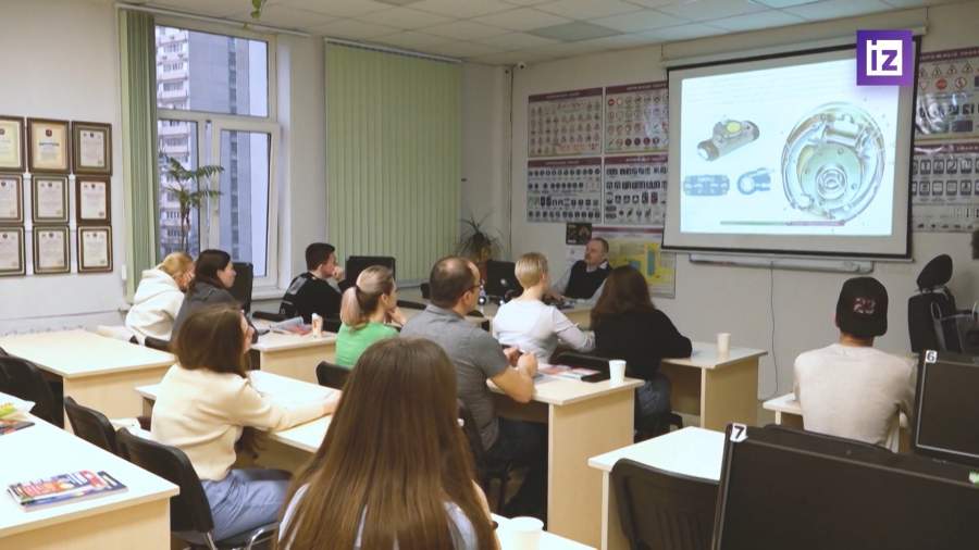 Эффективность автошкол планируют оценивать по шести критериям