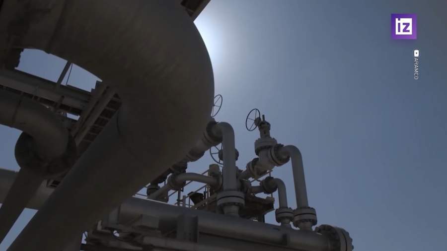 Саудовская Аравия подняла цены на свой основной экспортный сорт нефти