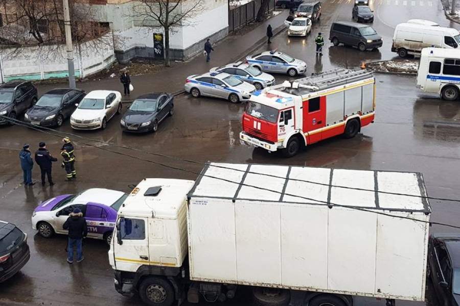 Стрельба на кондитерской фабрике в Москве | Фотогалереи |Известия